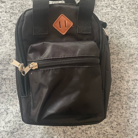 Mini Black Adjustable Crossbody Bag - Picture 3 of 7